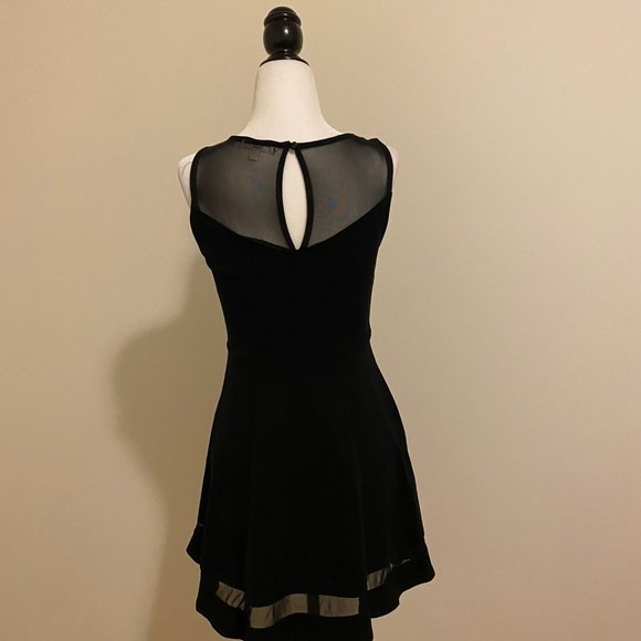 Mini Black Dress - Picture 5 of 5